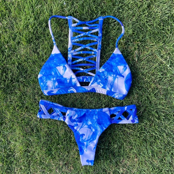Rhea bikinis set - Picture 1 of 3